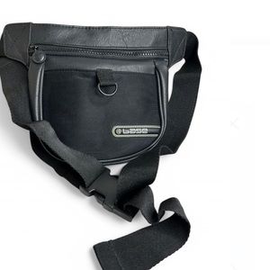 BASE Hiking Pack Black Waist Belt Fanny Pack Zip Enclosure Key Loop Slash Pocket